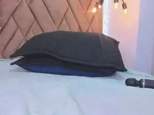 Annie_Lii  live sex cam