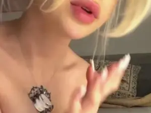 BlondP3rs1k  live sex cam