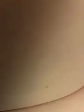 Hotttie_babe  live sex cam