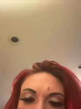 Kandiii  live sex cam