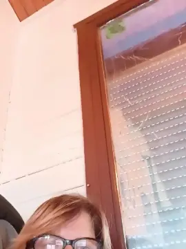 Luna2  live sex cam