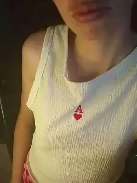 Catermia85  live sex cam