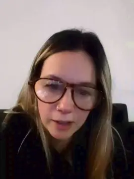 Desireemilf  live sex cam