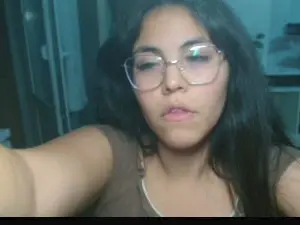 Anda_here  live sex cam