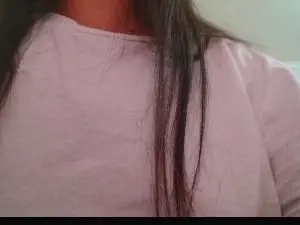 Anda_here  live sex cam