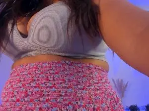 Bonny_May  live sex cam