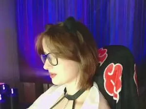 Luna_Cherry  live sex cam