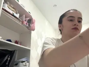 SaritaTrammel  live sex cam