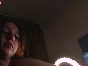 _halllseyyy_  live sex cam