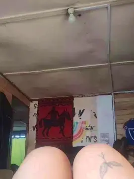 Aiina  live sex cam