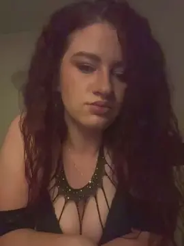 Aliss2001  live sex cam