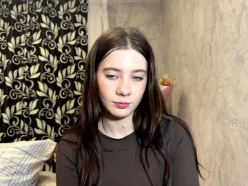 ToniaCritchlow  live sex cam