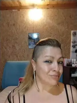 Alita2  live sex cam