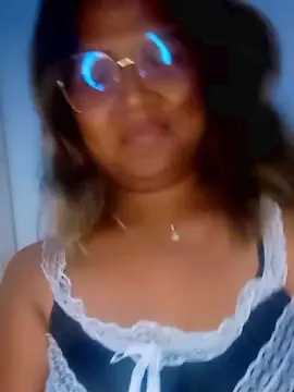 Sharonne07  live sex cam