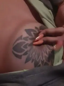 Flor00xxx  live sex cam
