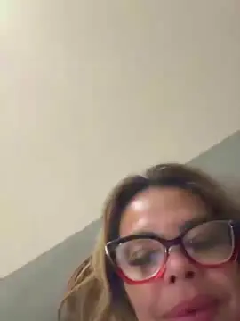Enia  live sex cam