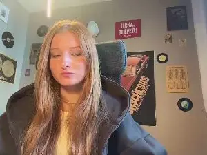 PingVidinha  live sex cam