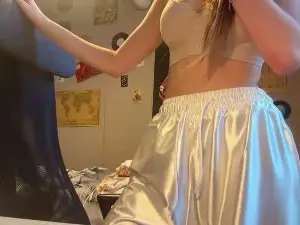 PingVidinha  live sex cam