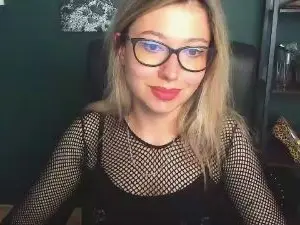 NiceHEIDI  live sex cam