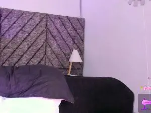 Chantal_Vega  live sex cam