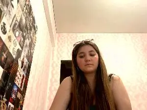 MicaEichholz  live sex cam