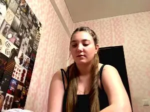 MicaEichholz  live sex cam