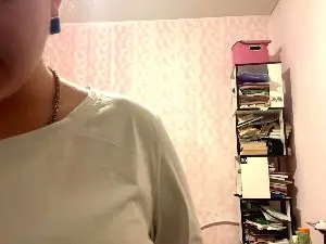 MicaEichholz  live sex cam