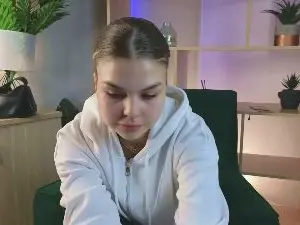 RhodaLawwill  live sex cam