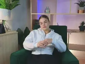 RhodaLawwill  live sex cam