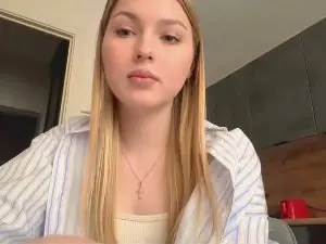 TenniePenigar  live sex cam
