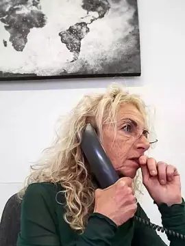 Clarabela1  live sex cam