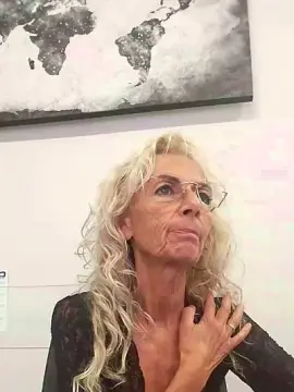 Clarabela1  live sex cam