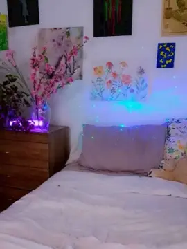 CrazyMom69  live sex cam