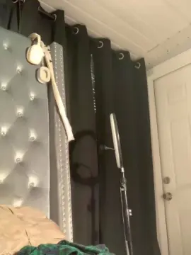 QueenxRubyyx  live sex cam
