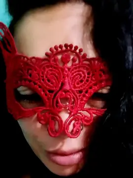Naomi195  live sex cam