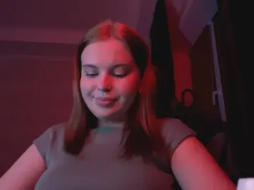 CruzSkyes  live sex cam