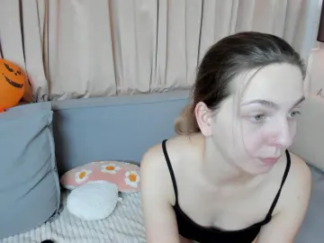 FloraMorang  live sex cam