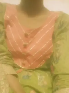 Meerabab  live sex cam