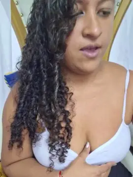 PieldeChocolate  live sex cam