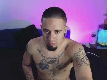 Tony_sophia  live sex cam