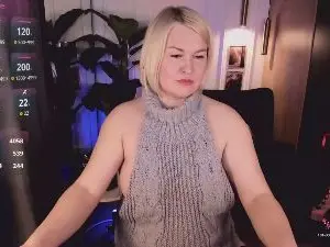 YolandaKiss  live sex cam