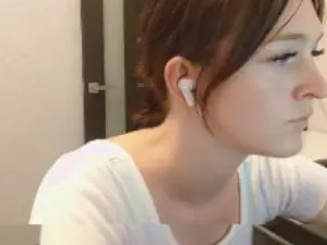 AletaArrez  live sex cam