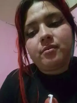 Latina_Curvy  live sex cam