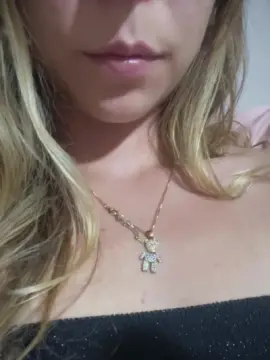 MiadangelisX  live sex cam