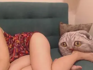 BlondyAndrea  live sex cam