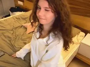 CharlaZapato  live sex cam