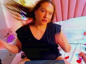 SabrinaVantres  live sex cam