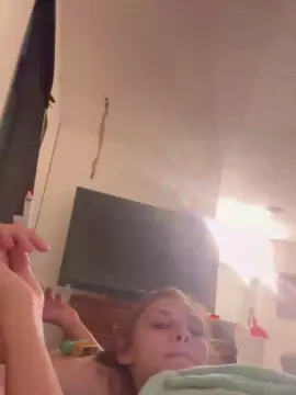 Babyjas  live sex cam