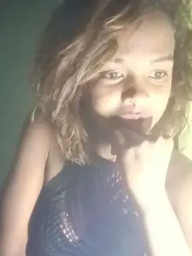 Girliii8  live sex cam