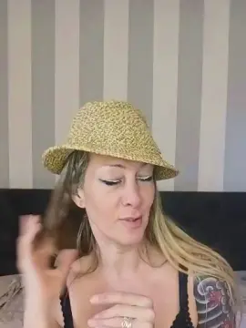 Vanuchita  live sex cam